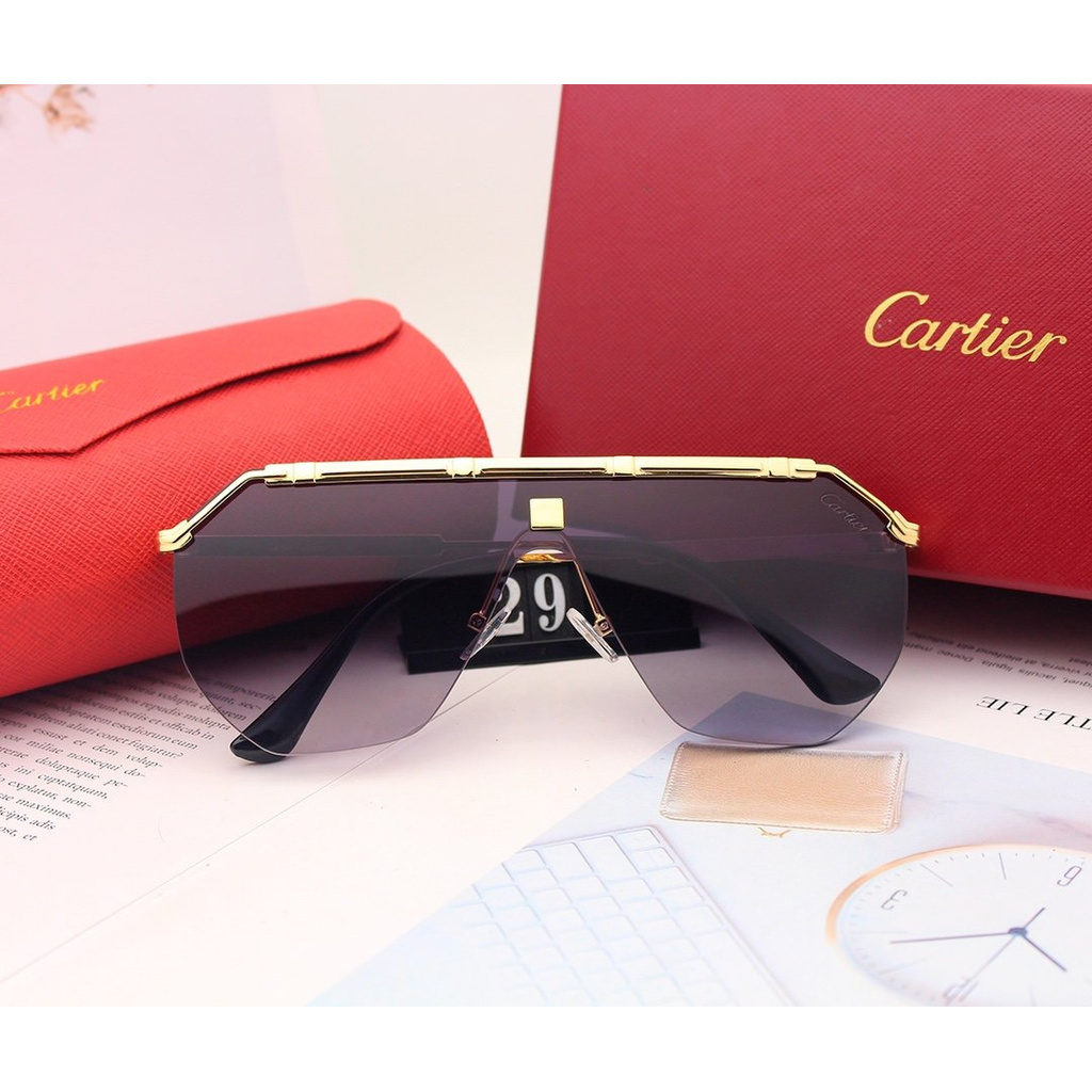 Cartier_ 2021 Mới Thời trang Hàn Quốc Khung lớn Màu phim Kính râm Nam và Nữ Xu hướng Cặp đôi Đường phố Chụp Trăm Phù hợp Trang trí Thời trang Du lịch Kỳ nghỉ Chống tia cực tím Kính râm đi biển