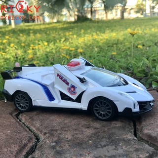 Xe cảnh sát đóng mở cửa