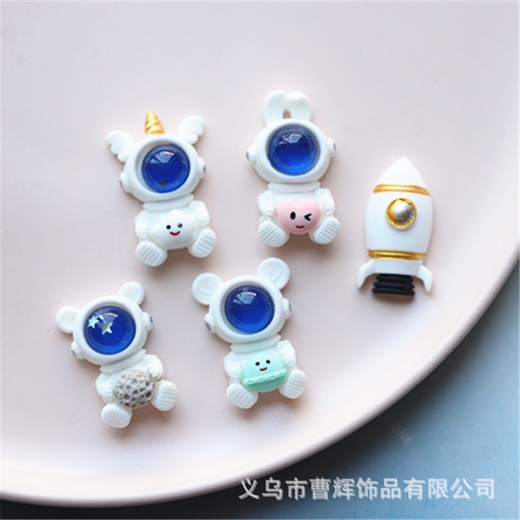 Charm (C183) slime/ Dụng Cụ Charm Trang Trí [Ko Keo &amp; Nút] Hình Hoạ tiết Phi Hành Gia