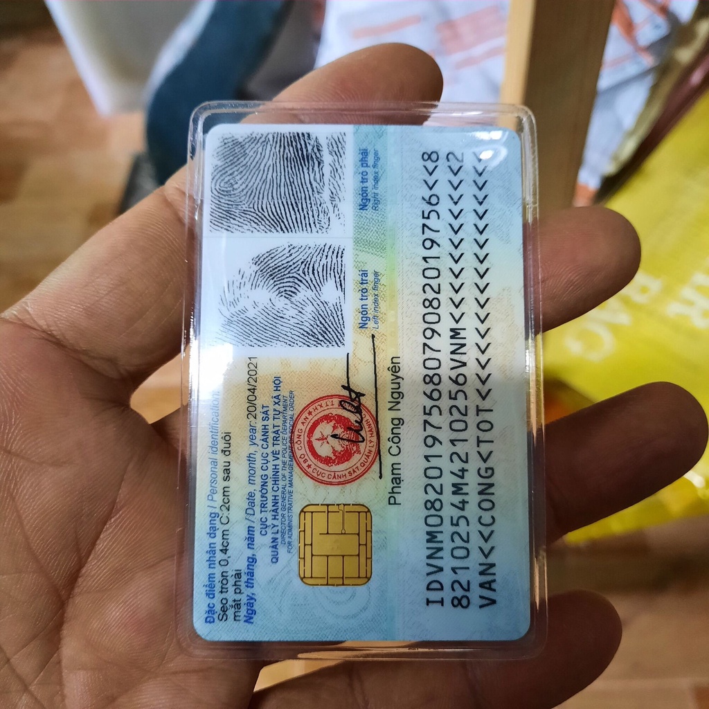 Vỏ bọc thẻ căn cước công dân, thẻ ATM, chứng minh, giấy phép lái xe trong suốt có nắp và các loại giấy tờ cá nhân