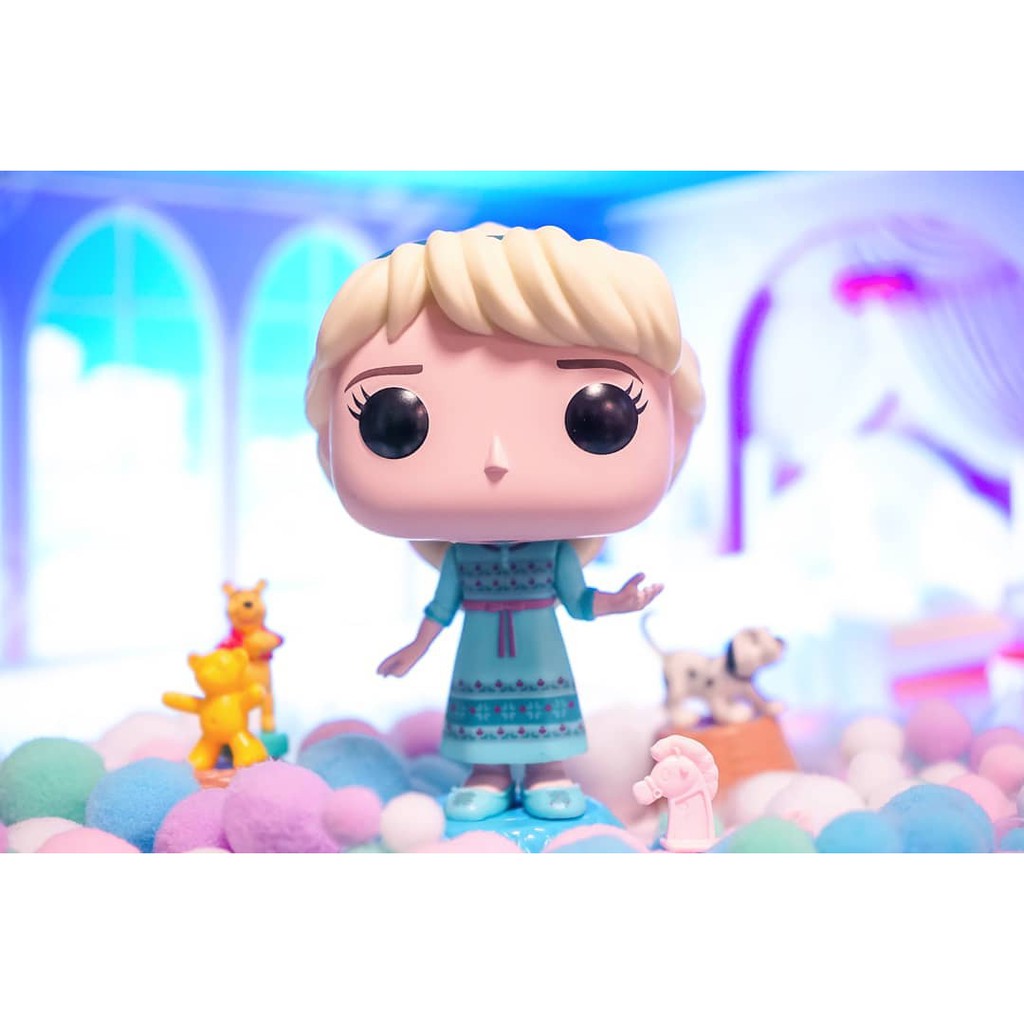 Mô hình Funko Pop Young Elsa Frozen 2