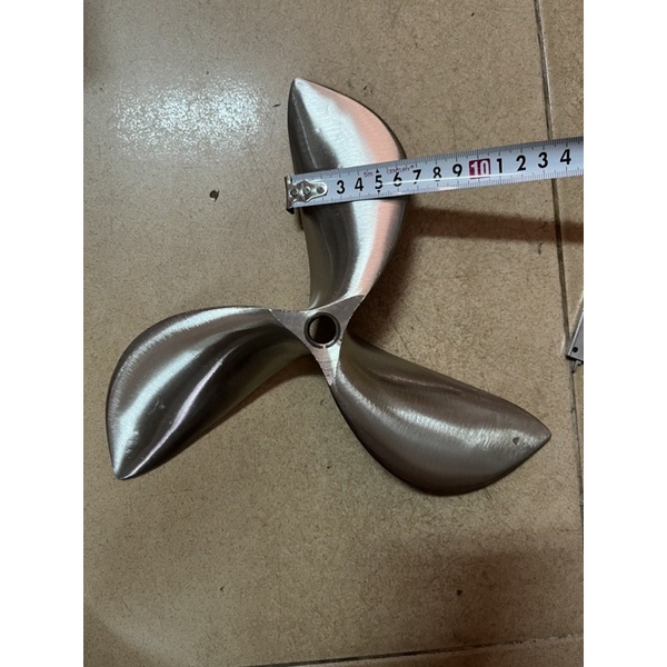 Chân vịt inox máy 3t72 chân vịt 3 cánh inox 304, 201 lỗ ren 16mm, 18mm 3 máy piston 72mm