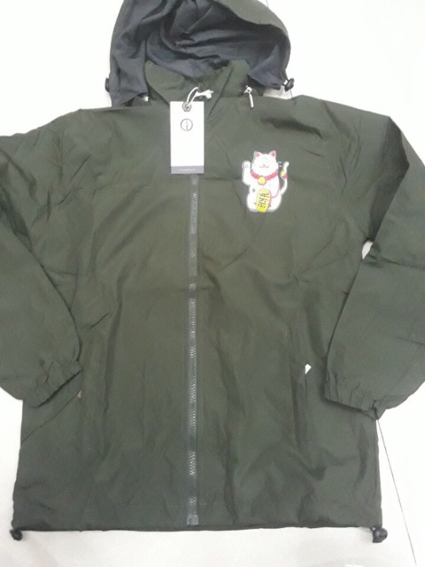 Áo khoác dù mèo thần tài