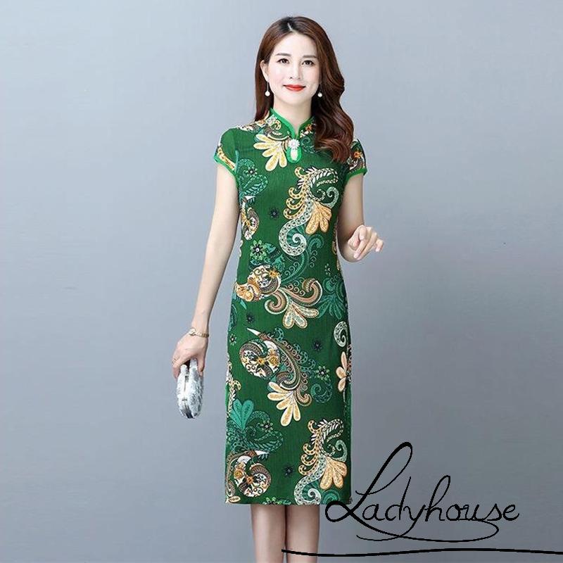 Đầm sườn xám dài xẻ tà in họa tiết phong cách Trung Hoa cổ điển dành cho nữ