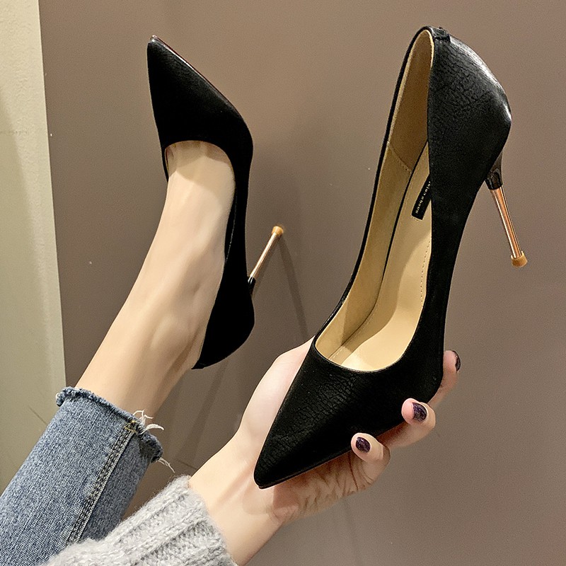 Giày cao gót/Giày nữ, sexy, mũi nhọn, màu đen, gót nhỏ, phong cách quý phái, phù hợp cho mùa thu, mẫu mới nhất