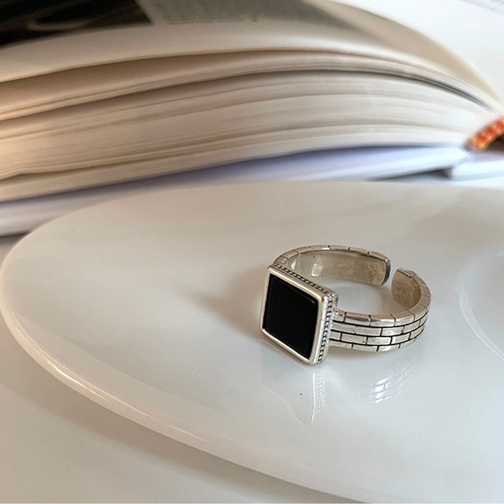 Nhẫn Đeo Tay Kim Loại Tạo Hình Độc Đáo Cho Nữ