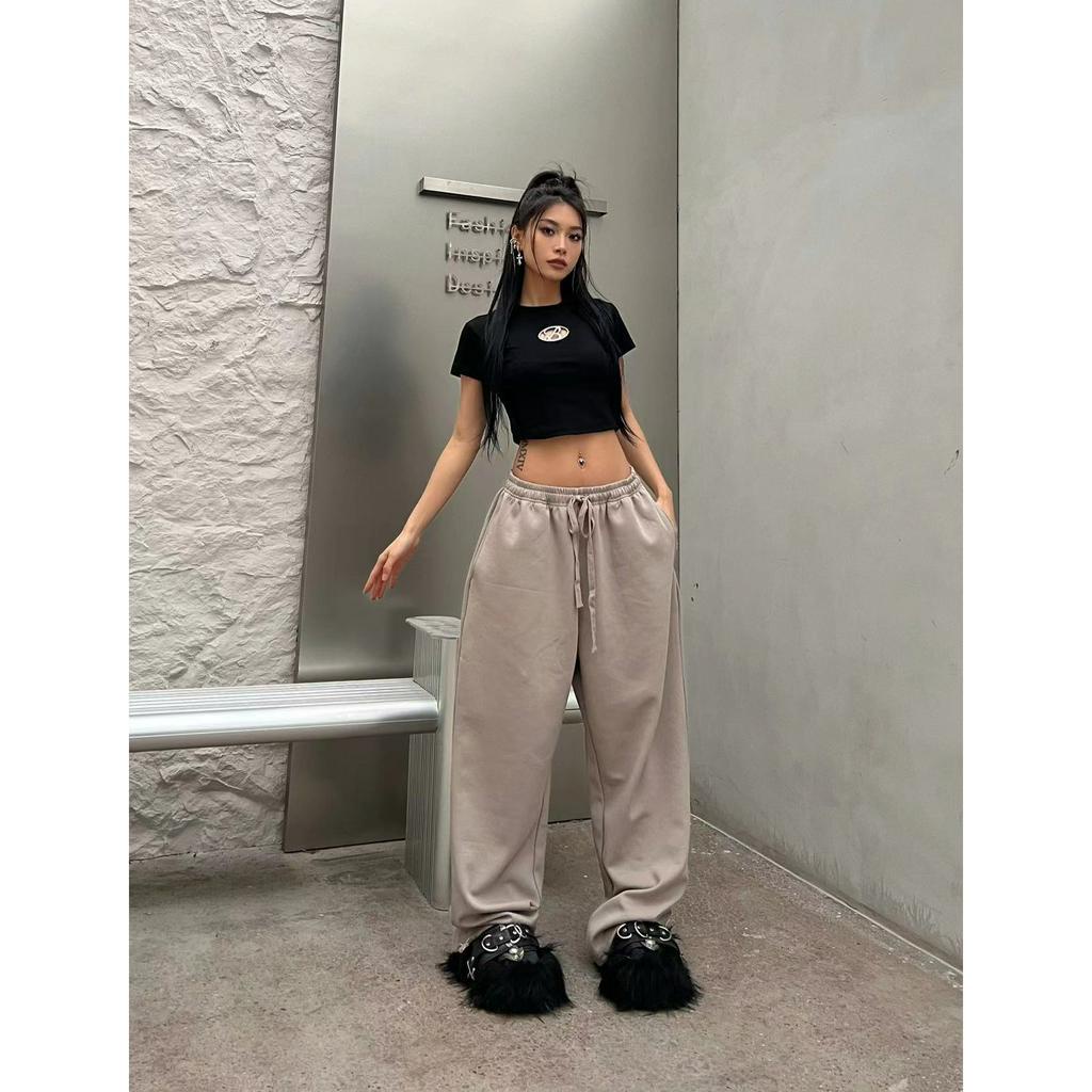 Áo Thun Lửng Dáng Ôm Hở Rốn Thêu Họa Tiết Thời Trang Mùa Hè Cho Nữ