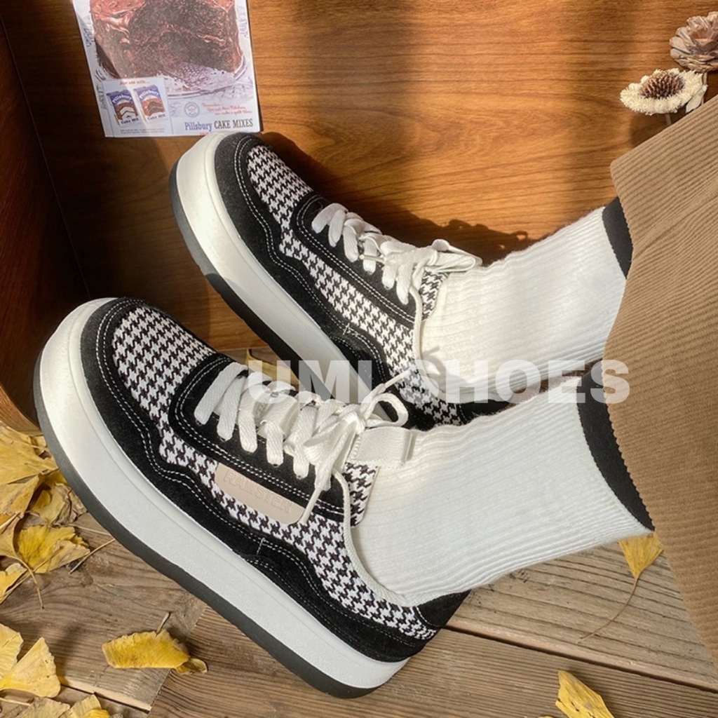 Giày thể thao nữ Ulzzang Eyty nâng độn đế cao 5cm răng cưa to mềm thoáng cá tính năng động màu đen trơn/kem [VIDEO THẬT]
