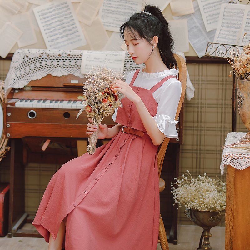 Đầm hai dây phong cách trẻ trung cho nữ | BigBuy360 - bigbuy360.vn