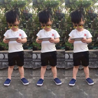 Áo phông cho trẻ em