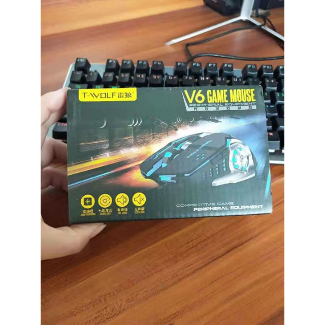 Chuột Chơi Game V6 Đèn LED 7 Màu Cực Bền Thiết Kế Đẹp