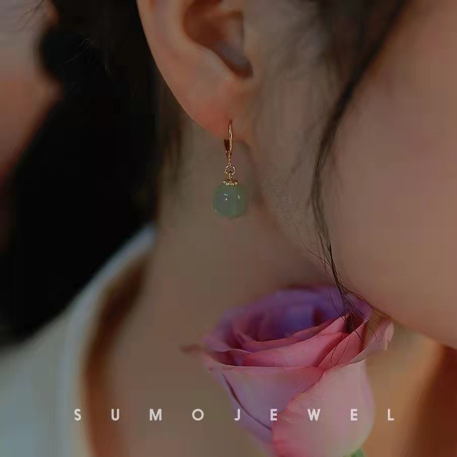 Khuyên Tai Bạc Dát Ngọc Bích Sang Trọng Quyến Rũ Cho Nữ