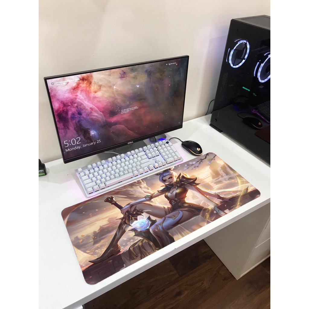 Lót chuột trang phục Riven Liên minh huyền thoại cực nét (Hàng cao cấp)