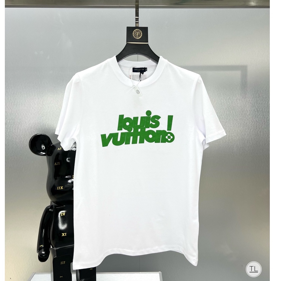 Áo phông nam LV chữ xanh, áo thun nam ngắn tay không cổ mẫu mới hot trend chất thoáng mát form cực đẹp mặc đôi mã T0023