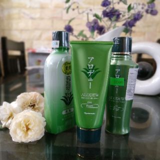 Nước dưỡng da Naris Alodew Mild Lotion 135ml