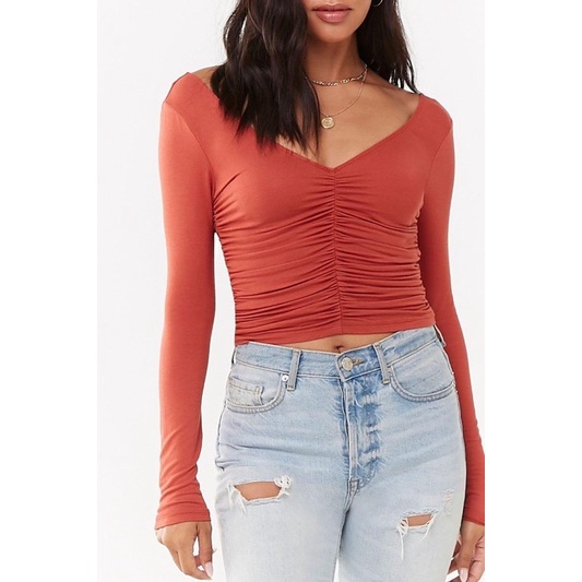 Áo thun ôm body cổ V tay dài F.21 VNXK • Storenyy