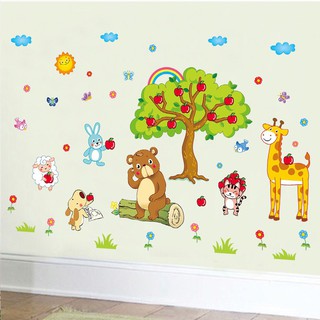 Decal dán tường thú cây táo 8205