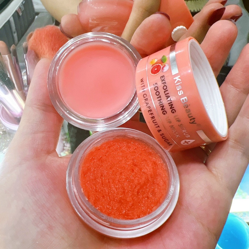 Lọ dưỡng môi + tẩy tế bào môi Kissbeauty