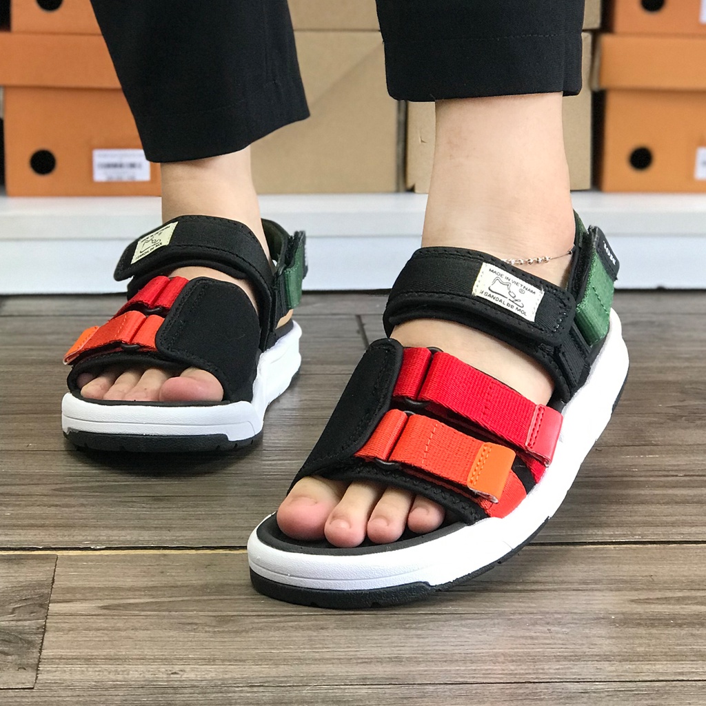 Giày Sandal Nam Nữ Mẫu Mới Kiểu Dáng Hiện Đại