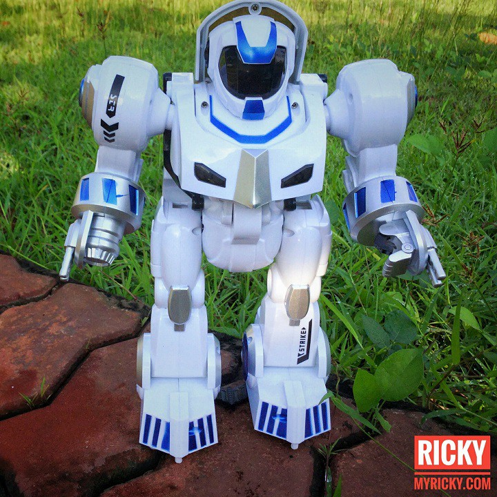 ROBOT điều khiển thông minh K04 -Biến hình,  Bước đi,  nói chuyện như thật -  Cảm Ứng Vân Tay