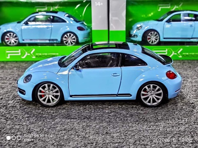 Xe Mô Hình Volkswagen Beetle 2013 1:24 Welly (Xanh)