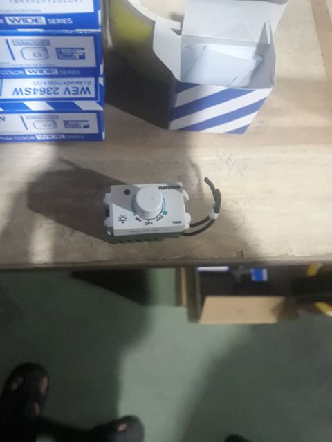 Hạt chiết áp đèn panasonic