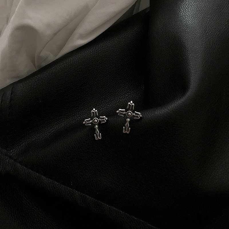Bông tai chữ thập dạng xỏ màu bạc thời trang phong cách vintage dành cho nữ