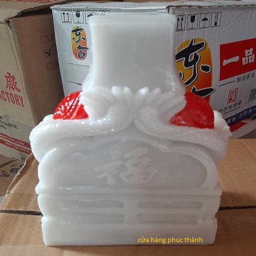 Thần tài ông địa đỏ