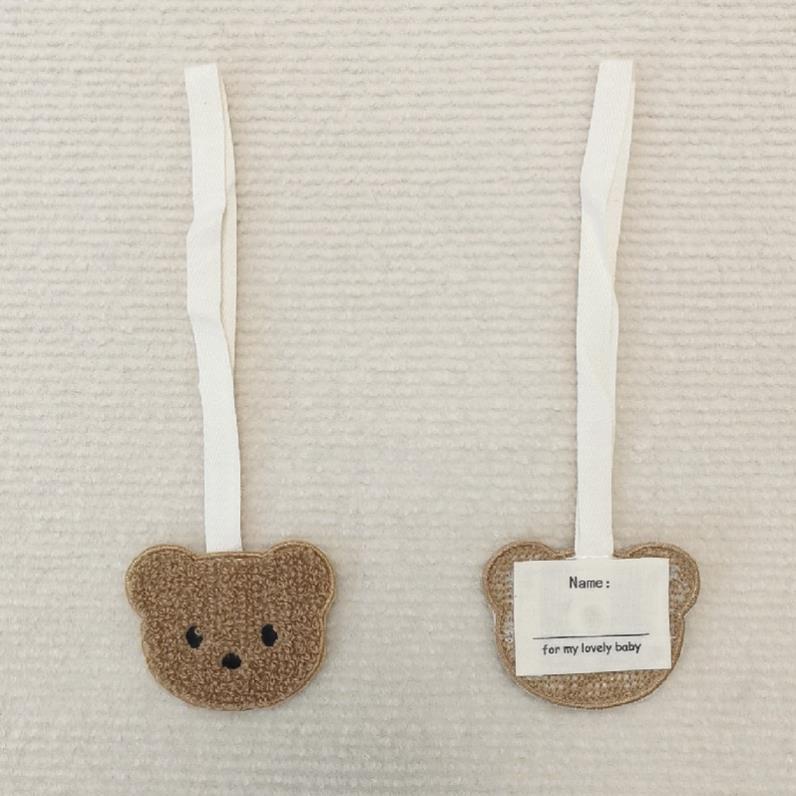 Name Card Thẻ  Treo Ghi Tên Gắn Bình Sữa Đồ Vật Dây Đeo Túi Xách Thêu Hình Gấu Xinh Xắn Dành Cho Trẻ