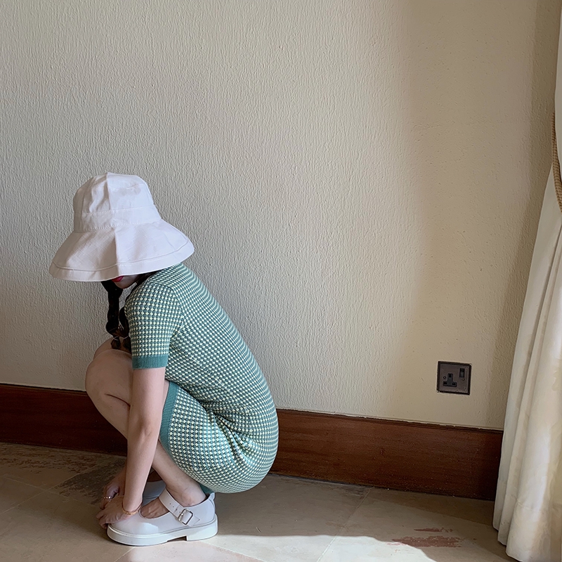 SUXI Váy len sọc dáng ôm theo phong cách Hàn Quốc