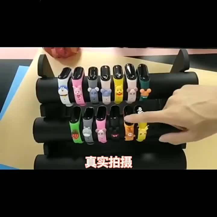 Đồng hồ đeo tay kỹ thuật số có đèn LED họa tiết chuột Mickey dễ thương cho trẻ em
 | BigBuy360 - bigbuy360.vn