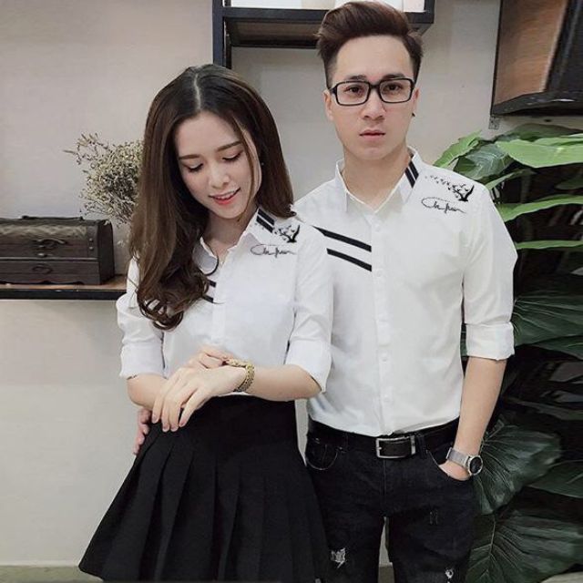 Áo sơ mi cặp trắng sọc chéo đen chữ ký TN
