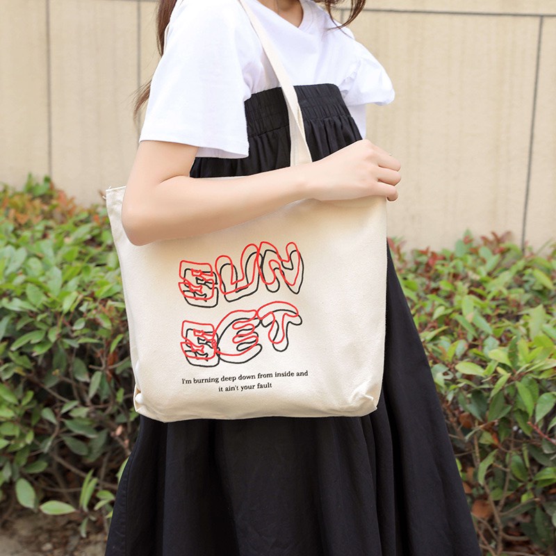 Túi tote vải canvas ulzzang unisex in chữ SUNSET có khoá miệng túi nhỏ bên trong