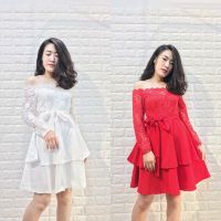Đầm ren xòe trễ vai