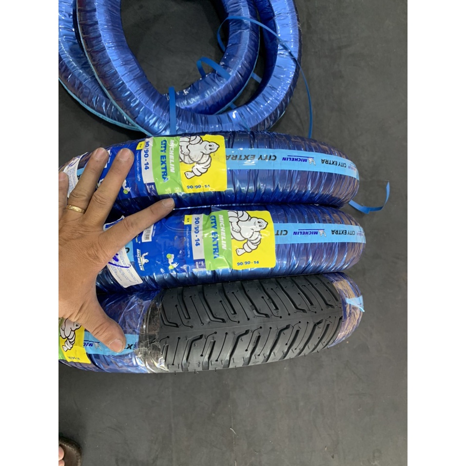 Vỏ Michelin City Extra 80/90-14 hoặc 90/90-14 cho xe AB, Vario, Click, Vision,... (220080) (220079)