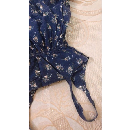 Váy nữ 2 dây secondhand