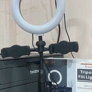 Đèn led tiktok livestream, selfie 16cm kèm tripod giá đỡ điện thoại 2 kẹp Tripod Fill Light