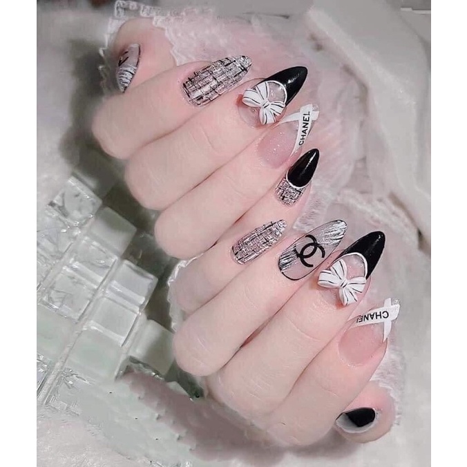 Nailbox - Mẫu Nail Thiết Kế Theo Yêu Cầu Của Khách - Mẫu Móng Dạ Màu Đen Trắng Gắn Nơ