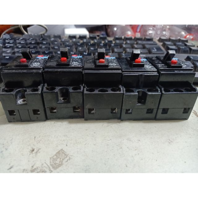 [Mã ELMS5 giảm 7% đơn 300k] Combo 15 cái aptomat chống giật hàn Quốc 30A - 30mA