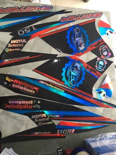 Tem exciter 150 HP4 xanh đen crom
