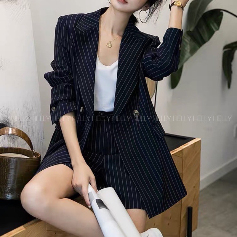 SET BLAZER NỮ QUẦN SHORT HOẠ TIẾT SỌC | HELLY SHOP