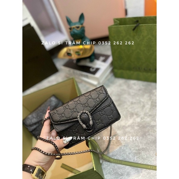 Túi Đeo Chéo In Hoạ Tiết Chữ Dây Xích Full Đen Size 18