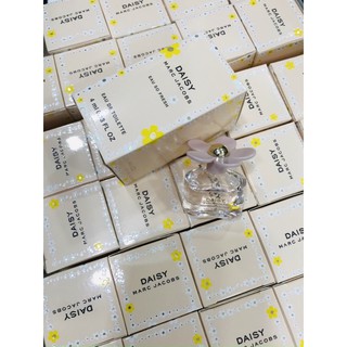 Nước hoa MJ Daisy Eau So Fresh Edt 4ml