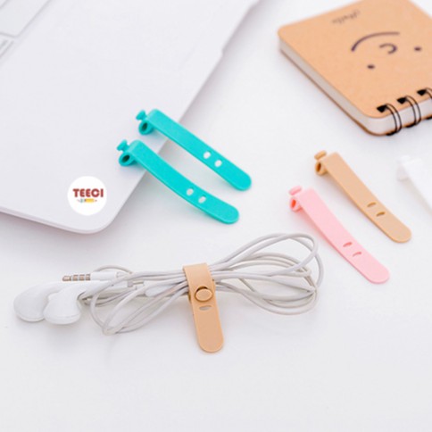 &lt;Ảnh Thật Shop Chụp&gt; Bộ 4 Dây Đai Silicon Cuốn Buộc Giữ Tai Nghe Cáp Sạc Chống Rối Có Nút Đính Chắc Chắn Nhiều Màu D112