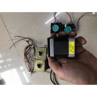 Động cơ bước 42x42x49 cũ xịn