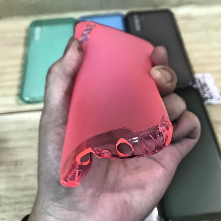 Ốp lưng Realme 6 Pro dẻo nhám Chống sốc Kiêm Bảo vệ Camera