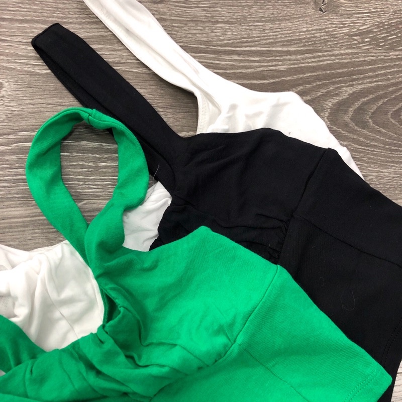 BEUCLOSET - Áo crop nhún ngực hai dây