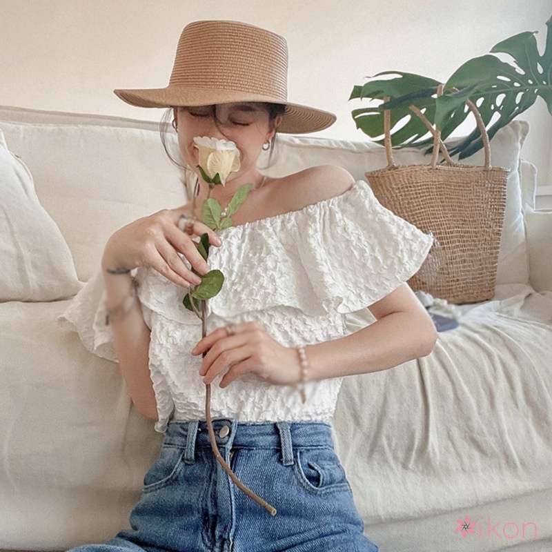 Áo Croptop Trễ Vai Tay Ngắn Màu Sắc Thanh Lịch