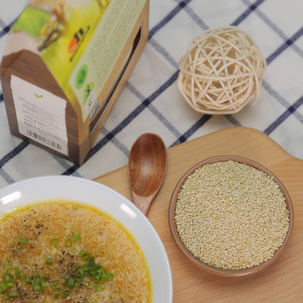 Hạt Quinoa (Diêm Mạch) Trắng hữu cơ Smile Nuts hộp 500g