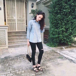 Quần bò rách gối